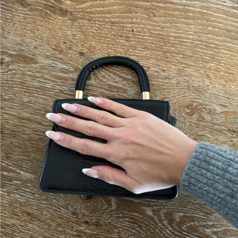 Mango Mini Black Crocodile Purse - Picture 6 of 6